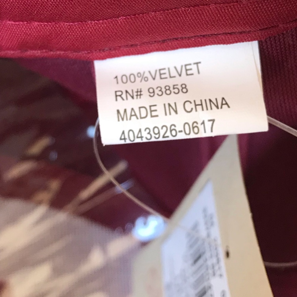 Velvet Burgundy Cap-NWT - Picture 9 of 11